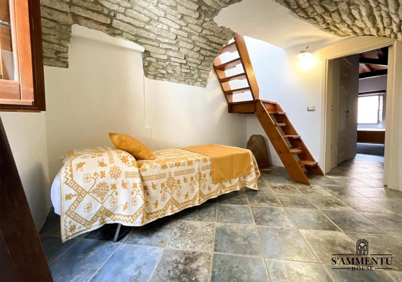 S'Ammentu House Hotel Bosa Buitenkant foto